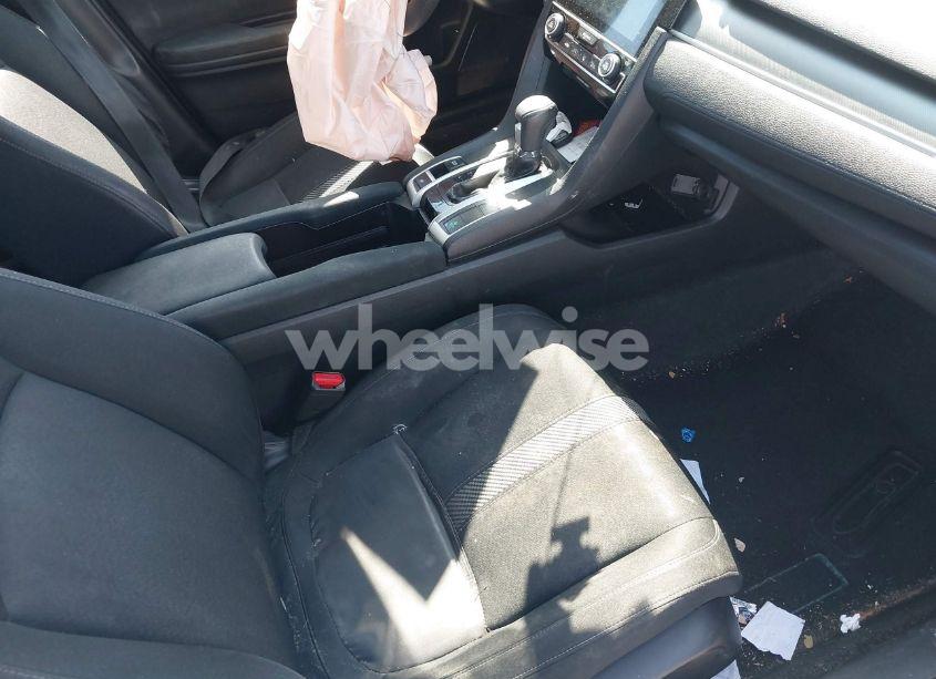 Photo 5 of 2018 Honda Civic EX (VIN 2HGFC2F71JH569178)