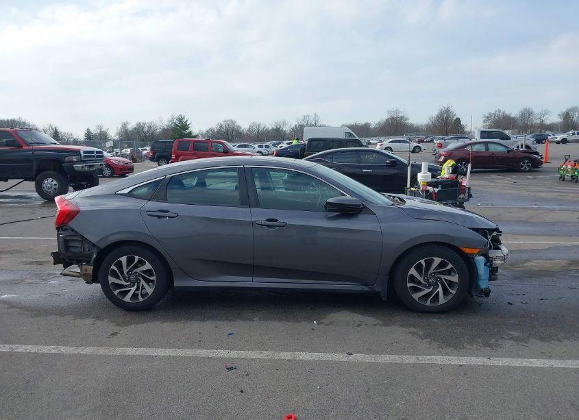 Photo 13 of 2016 Honda Civic EX (VIN 2HGFC2F72GH503070)