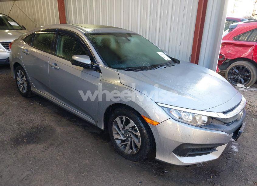 2016 Honda Civic EX (VIN 2HGFC2F72GH553256) main photo
