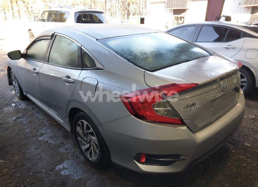 Photo 3 of 2016 Honda Civic EX (VIN 2HGFC2F72GH553256)