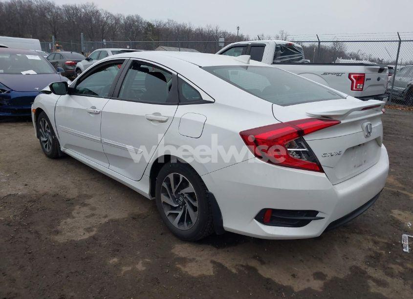 Photo 3 of 2017 Honda Civic EX (VIN 2HGFC2F72HH513275)