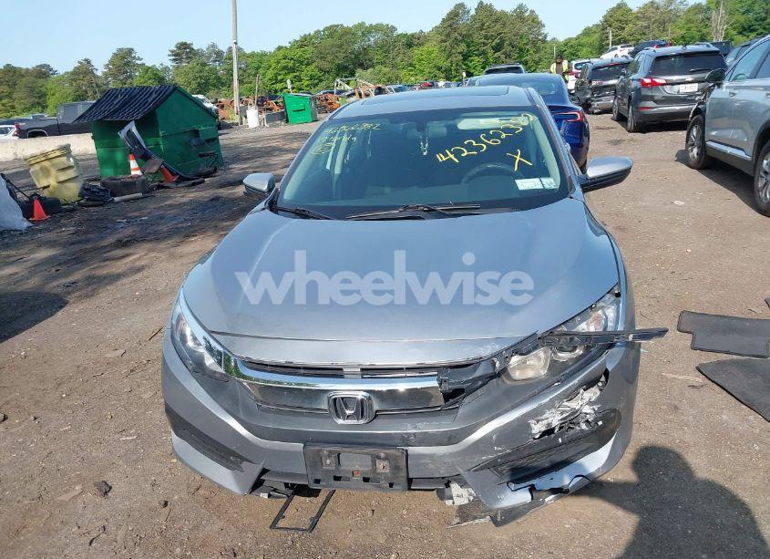 Photo 11 of 2017 Honda Civic EX (VIN 2HGFC2F72HH520517)