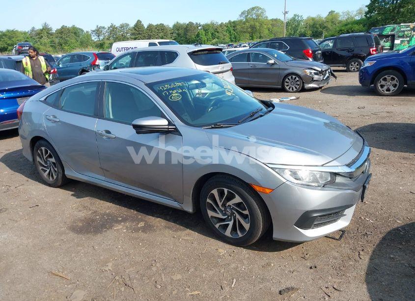 Photo 12 of 2017 Honda Civic EX (VIN 2HGFC2F72HH520517)