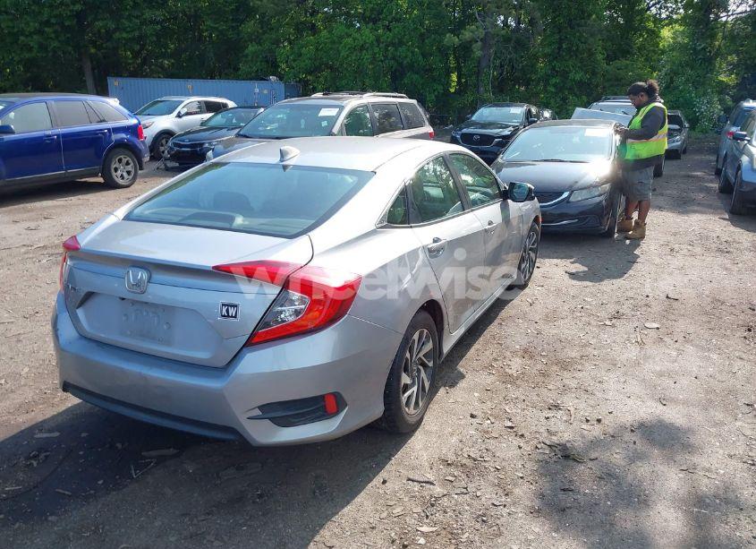 Photo 4 of 2017 Honda Civic EX (VIN 2HGFC2F72HH520517)