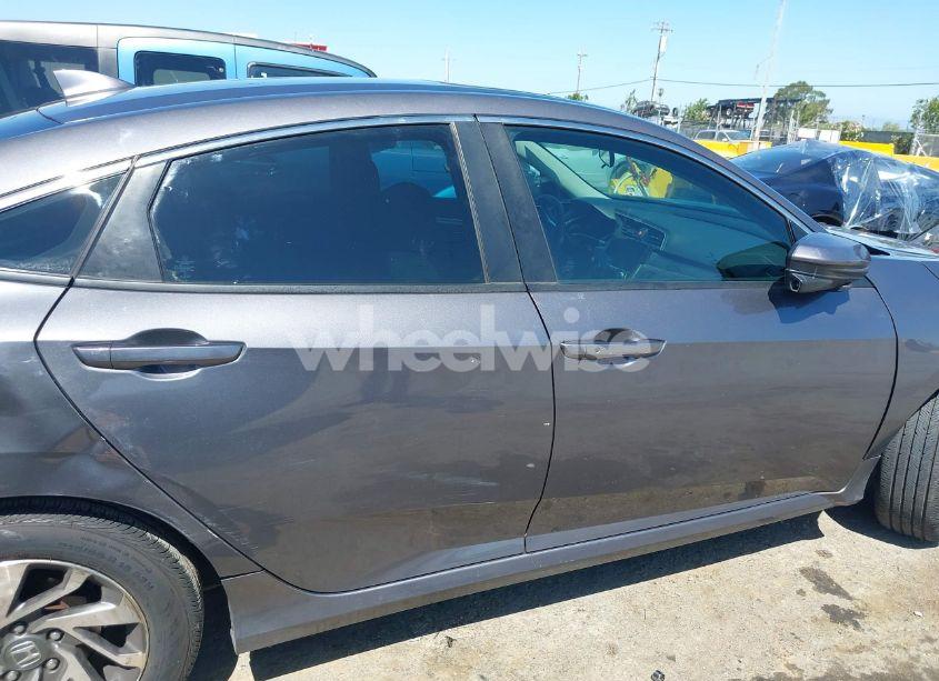 Photo 14 of 2017 Honda Civic EX (VIN 2HGFC2F72HH540251)