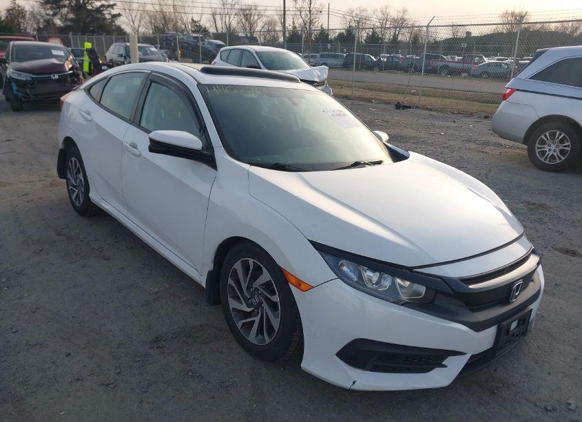 2017 Honda Civic EX (VIN 2HGFC2F72HH575663) main photo