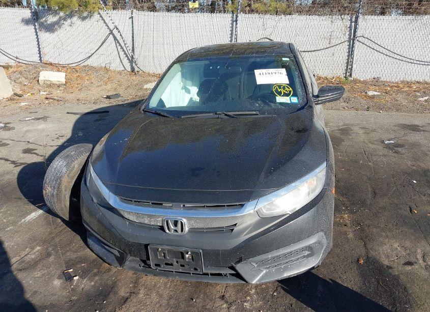 Photo 12 of 2018 Honda Civic EX (VIN 2HGFC2F72JH545231)