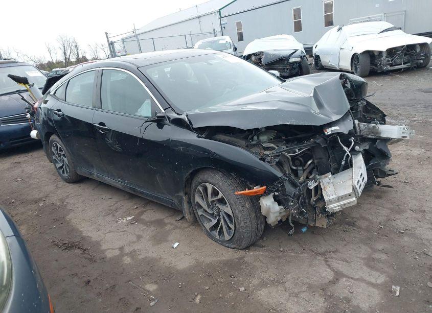 2018 Honda Civic EX (VIN 2HGFC2F72JH574762) main photo