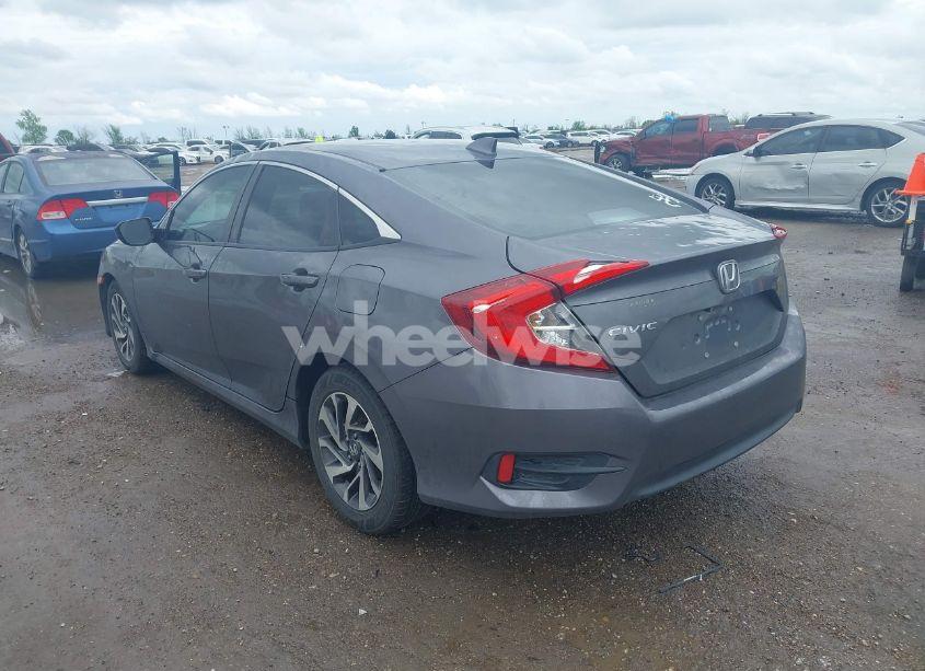 Photo 3 of 2018 Honda Civic EX (VIN 2HGFC2F72JH578309)