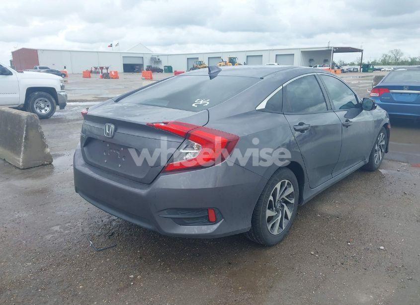 Photo 4 of 2018 Honda Civic EX (VIN 2HGFC2F72JH578309)