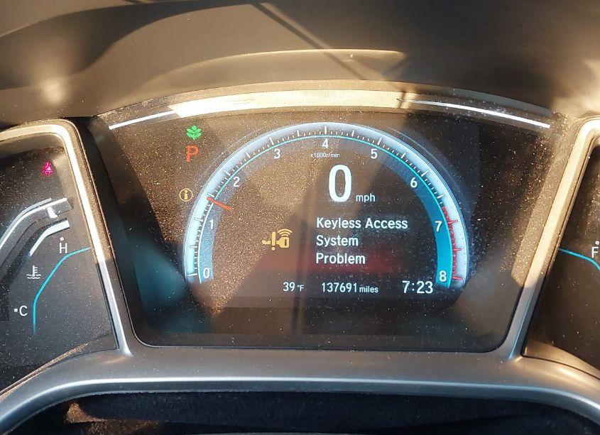 Photo 16 of 2018 Honda Civic SEDAN (VIN 2HGFC2F72JH594669)