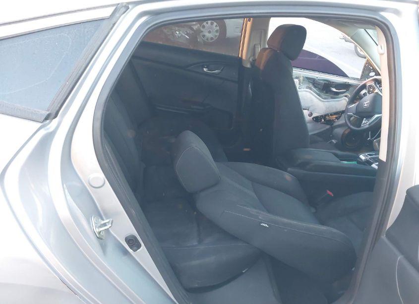 Photo 8 of 2018 Honda Civic SEDAN (VIN 2HGFC2F72JH594669)