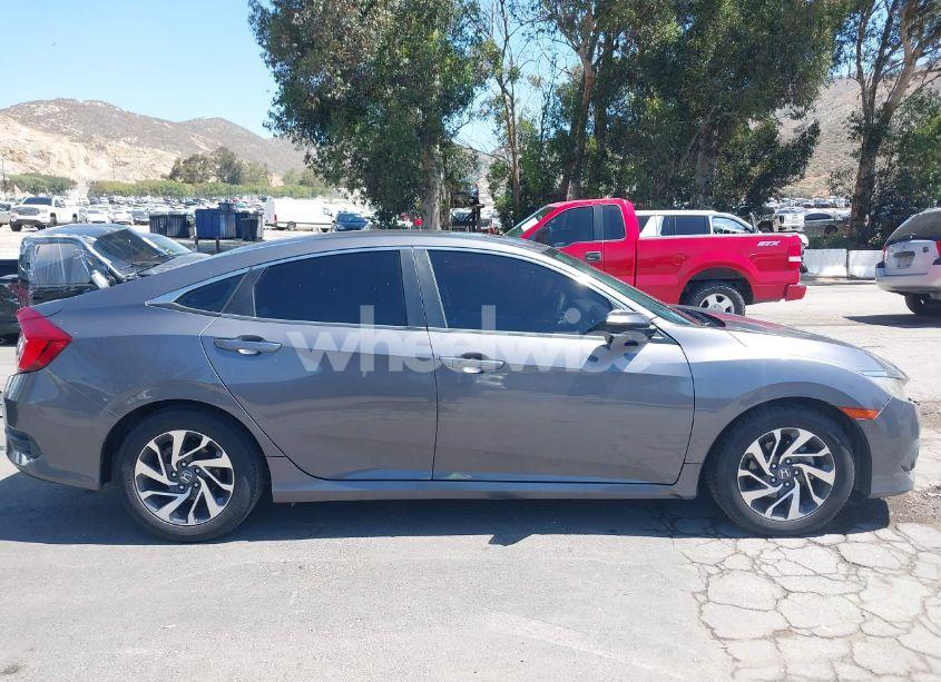 Photo 13 of 2016 Honda Civic EX (VIN 2HGFC2F73GH527068)