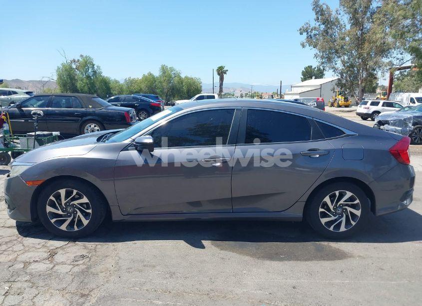 Photo 14 of 2016 Honda Civic EX (VIN 2HGFC2F73GH527068)