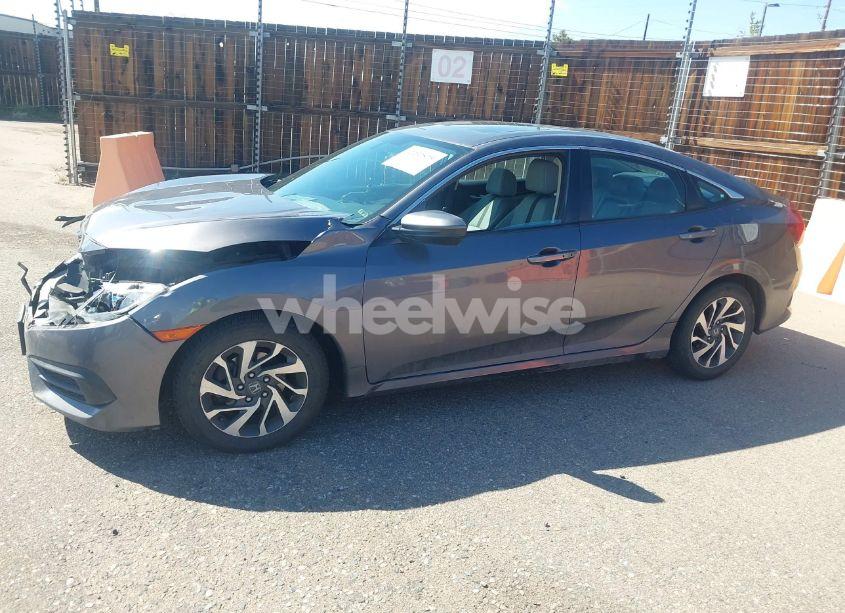 Photo 14 of 2016 Honda Civic EX (VIN 2HGFC2F73GH545750)