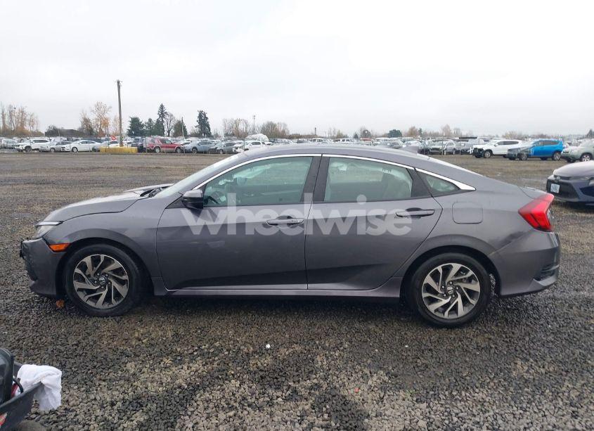 Photo 14 of 2017 Honda Civic EX (VIN 2HGFC2F73HH517867)