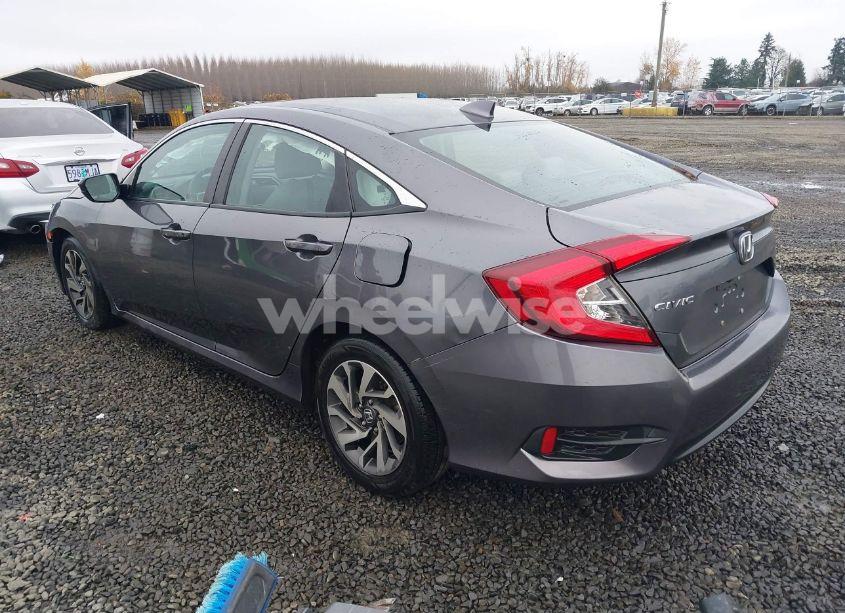 Photo 3 of 2017 Honda Civic EX (VIN 2HGFC2F73HH517867)