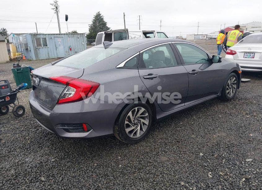 Photo 4 of 2017 Honda Civic EX (VIN 2HGFC2F73HH517867)