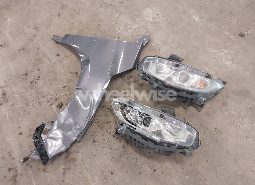 Photo 18 of 2017 Honda Civic EX (VIN 2HGFC2F73HH564235)