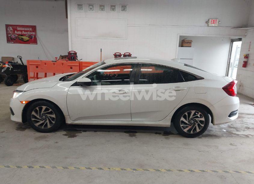 Photo 14 of 2017 Honda Civic EX (VIN 2HGFC2F73HH567054)