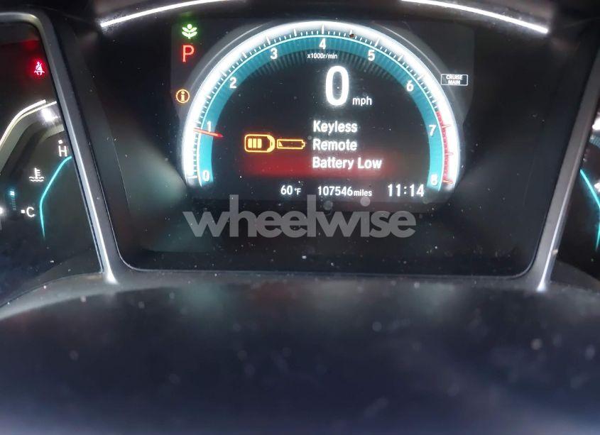 Photo 15 of 2017 Honda Civic EX (VIN 2HGFC2F73HH569824)