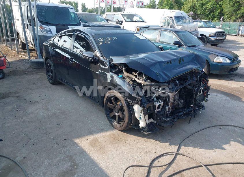 2018 Honda Civic EX (VIN 2HGFC2F73JH513243) main photo