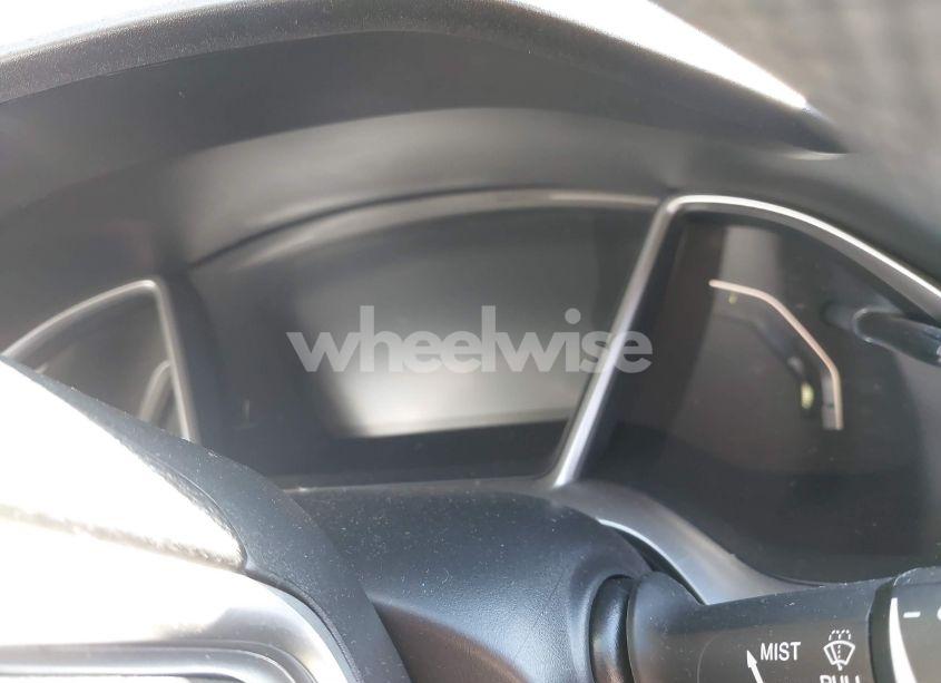 Photo 15 of 2018 Honda Civic EX (VIN 2HGFC2F73JH543889)