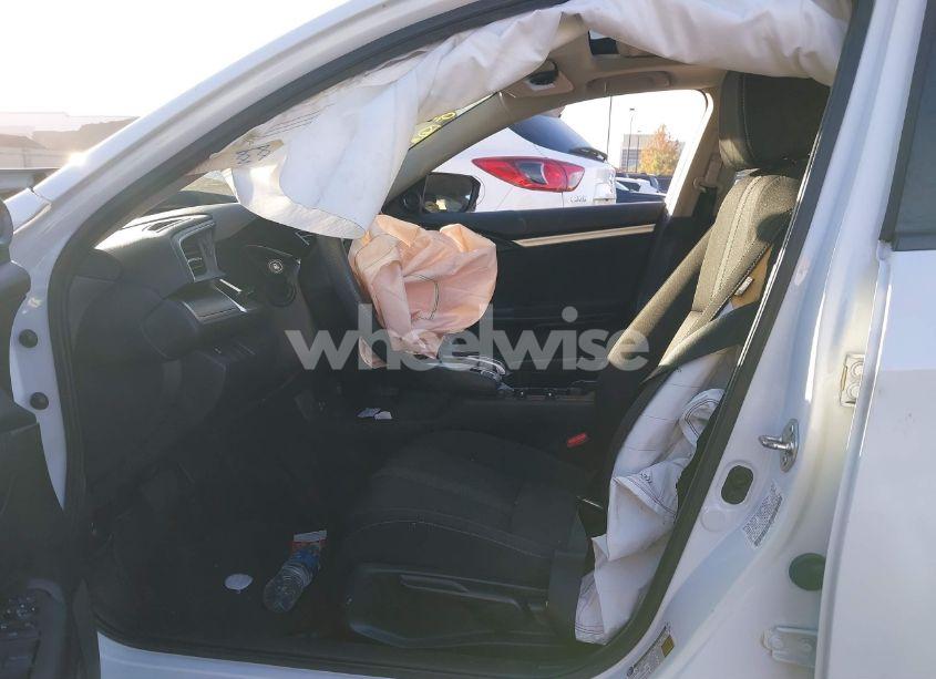 Photo 5 of 2018 Honda Civic EX (VIN 2HGFC2F73JH543889)