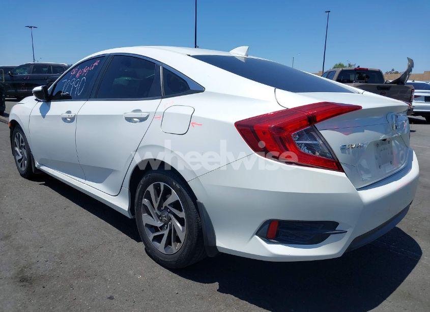 Photo 3 of 2018 Honda Civic EX (VIN 2HGFC2F73JH551118)