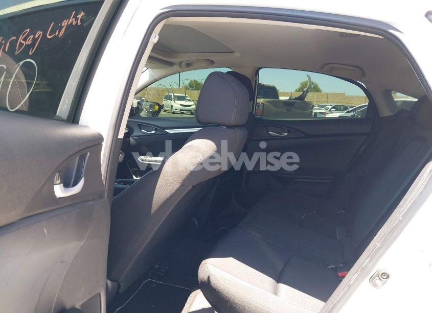 Photo 8 of 2018 Honda Civic EX (VIN 2HGFC2F73JH551118)