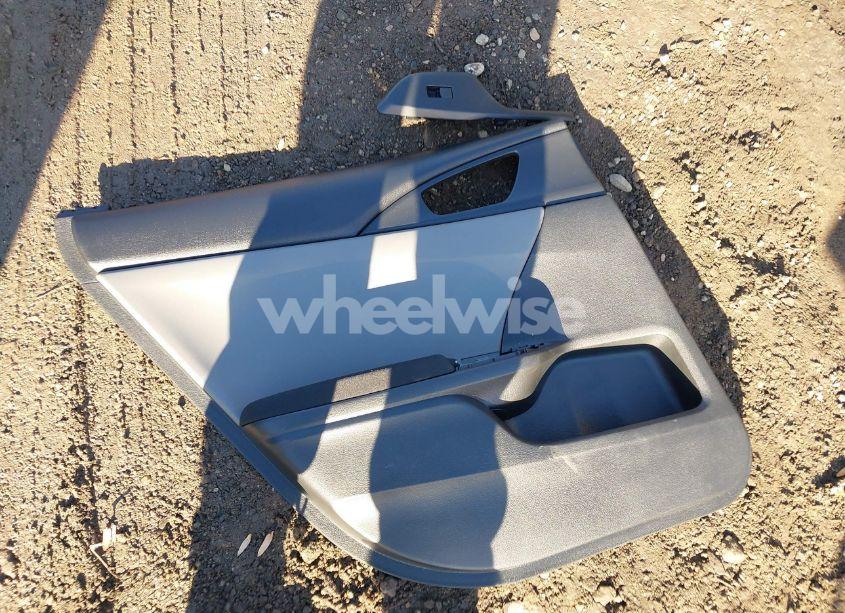 Photo 12 of 2018 Honda Civic EX (VIN 2HGFC2F73JH556254)