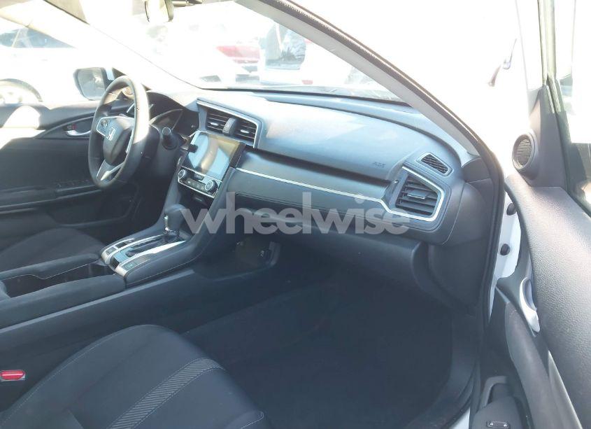 Photo 5 of 2018 Honda Civic EX (VIN 2HGFC2F73JH568288)