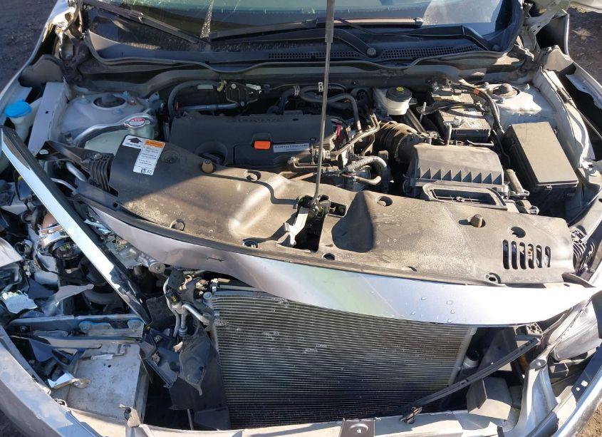 Photo 10 of 2018 Honda Civic EX (VIN 2HGFC2F73JH572065)