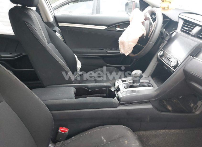 Photo 5 of 2018 Honda Civic EX (VIN 2HGFC2F73JH592834)