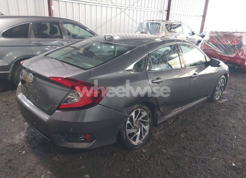 Photo 4 of 2018 Honda Civic EX (VIN 2HGFC2F73JH597127)