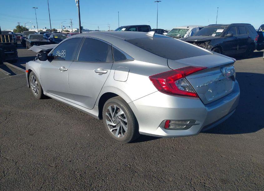 Photo 3 of 2018 Honda Civic EX (VIN 2HGFC2F73JH609048)