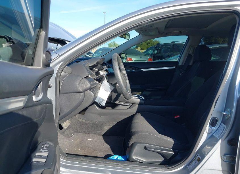 Photo 5 of 2018 Honda Civic EX (VIN 2HGFC2F73JH609048)