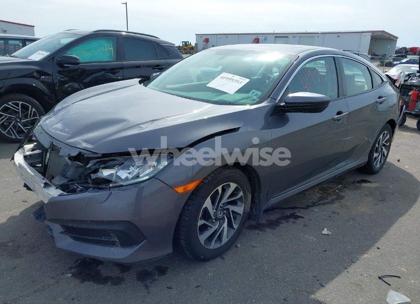 Photo 2 of 2017 Honda Civic EX (VIN 2HGFC2F74HH524486)
