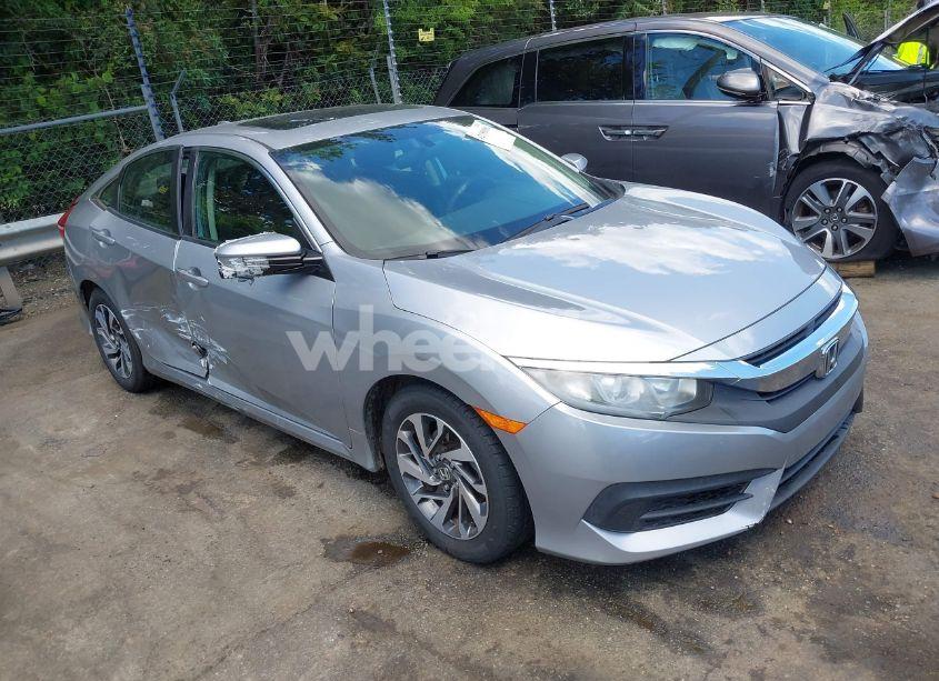 2017 Honda Civic EX (VIN 2HGFC2F74HH567001) main photo