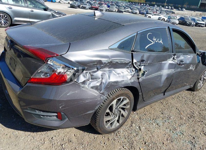 Photo 6 of 2017 Honda Civic EX (VIN 2HGFC2F74HH570108)