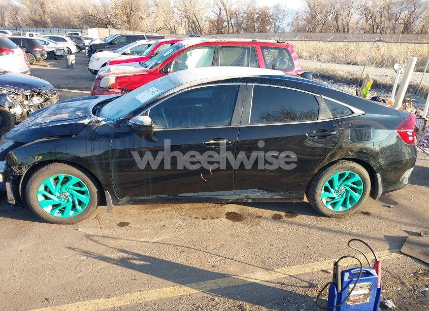 Photo 15 of 2017 Honda Civic EX (VIN 2HGFC2F74HH576619)