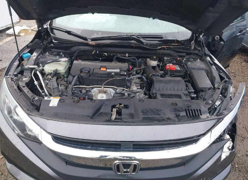 Photo 10 of 2018 Honda Civic EX (VIN 2HGFC2F74JH505569)