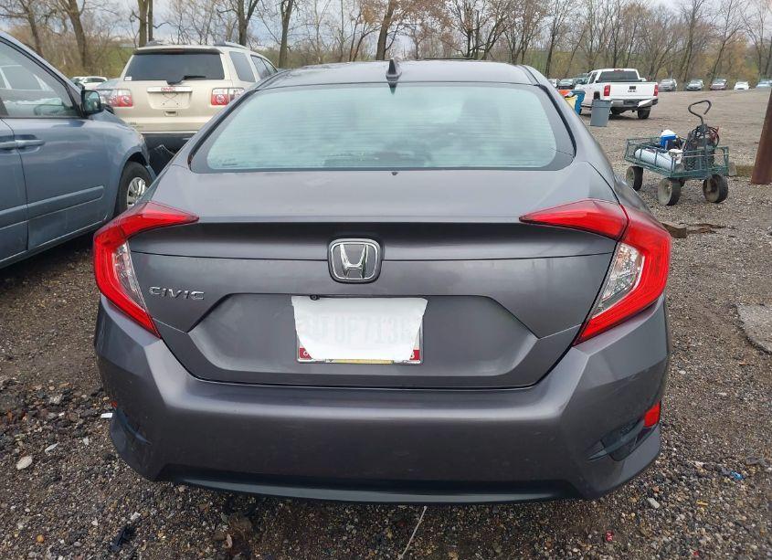 Photo 16 of 2018 Honda Civic EX (VIN 2HGFC2F74JH505569)