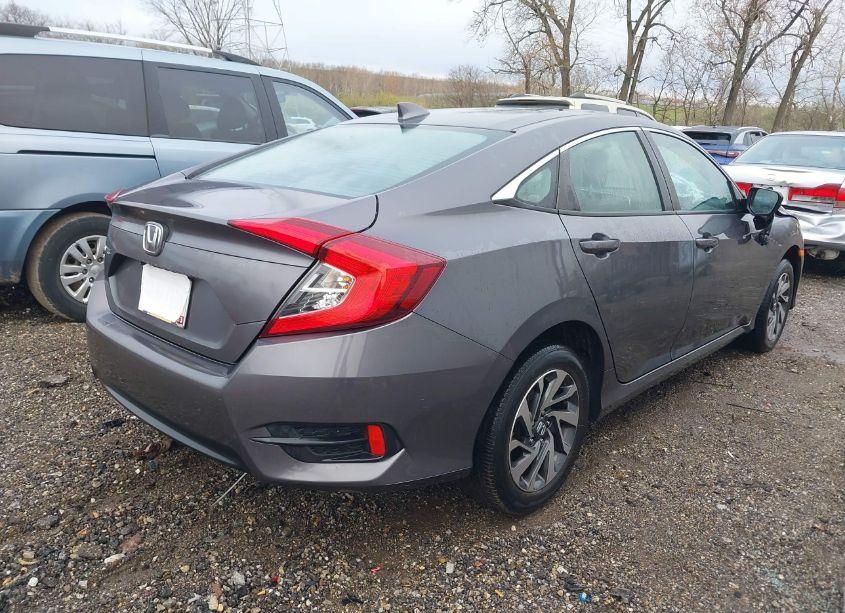 Photo 4 of 2018 Honda Civic EX (VIN 2HGFC2F74JH505569)