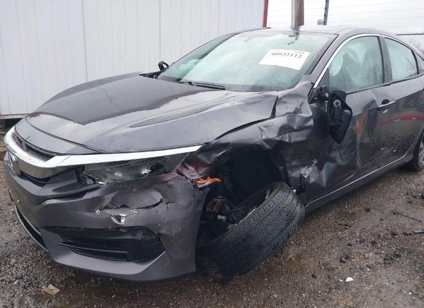 Photo 6 of 2018 Honda Civic EX (VIN 2HGFC2F74JH505569)