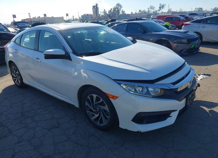 2018 Honda Civic EX (VIN 2HGFC2F74JH507774) main photo