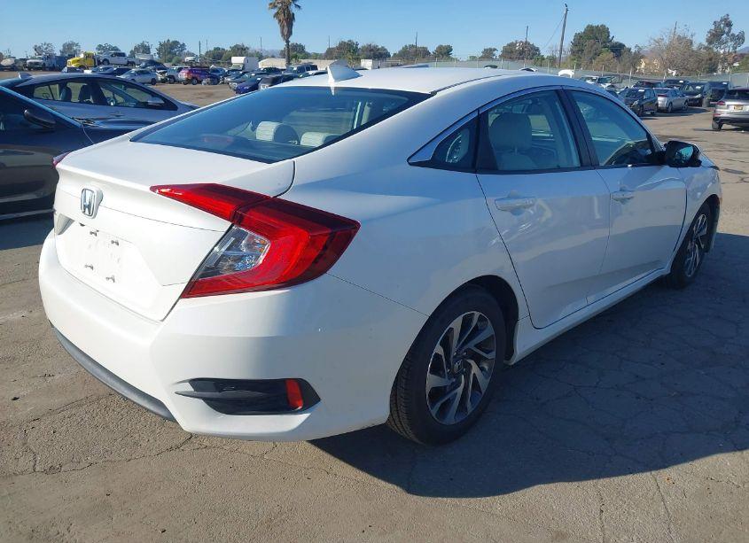Photo 4 of 2018 Honda Civic EX (VIN 2HGFC2F74JH507774)