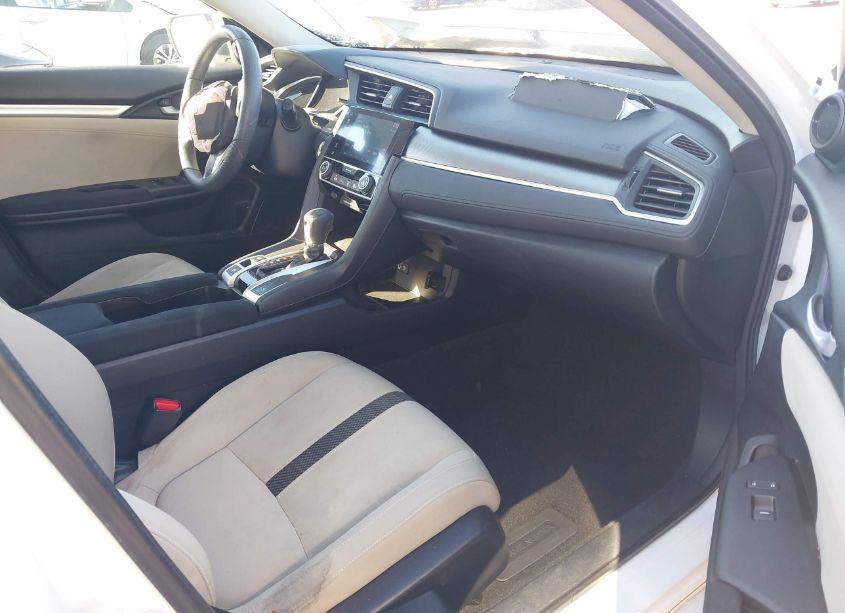 Photo 5 of 2018 Honda Civic EX (VIN 2HGFC2F74JH507774)