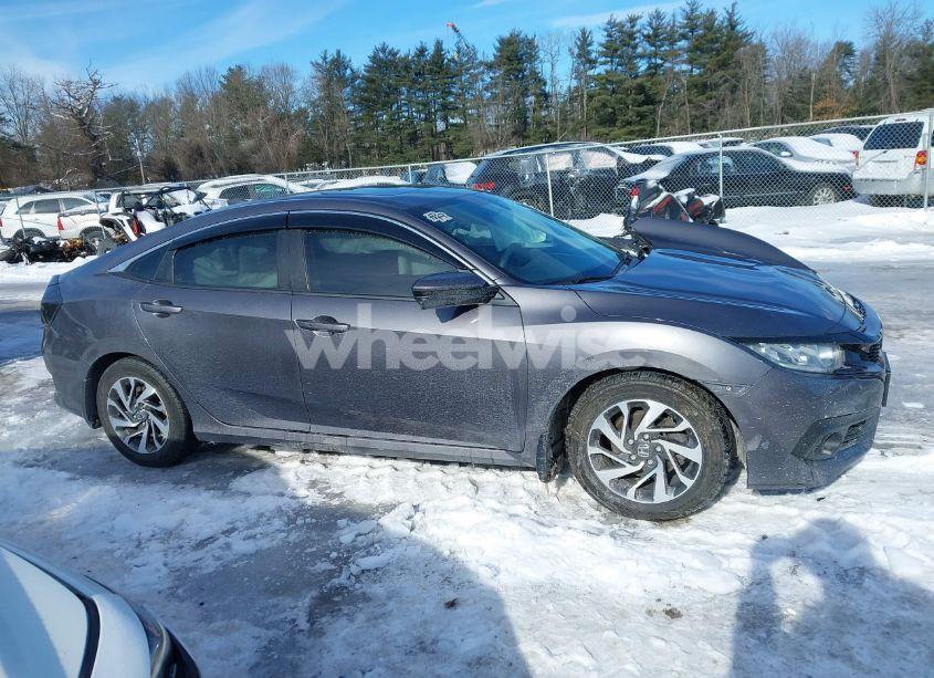 Photo 13 of 2018 Honda Civic EX (VIN 2HGFC2F74JH559969)