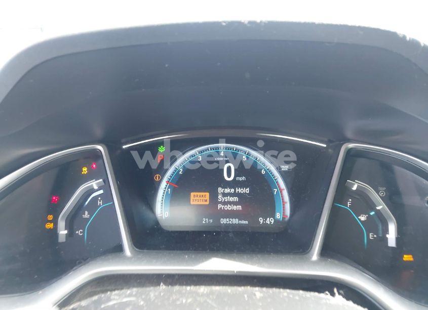 Photo 7 of 2018 Honda Civic EX (VIN 2HGFC2F74JH559969)